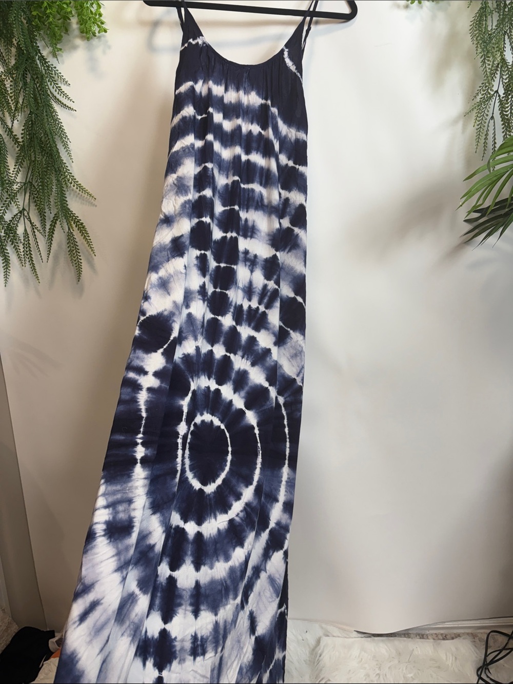 Raviya Navy & White Spiral Tie-Dye Maxi Dress